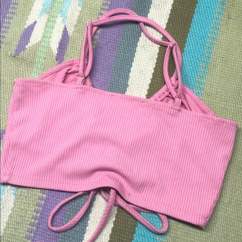 🌸Pink Ruched Crop Top 🪷 - Picture 6 of 8